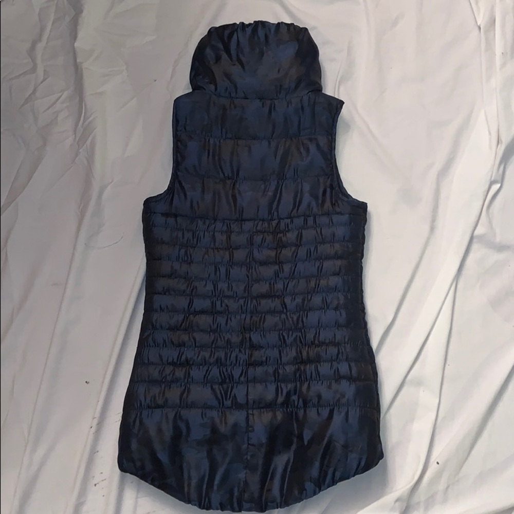 Puffer vest - Picture 2 of 2
